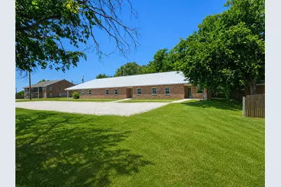 412 W Franklin Street, Alvord, TX 76225 - Photo 8