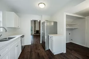 3054 Harbinger Ln, Dallas, TX 75287 - Photo 6