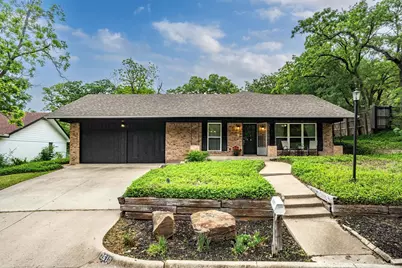 2610 Oak Cliff Lane, Arlington, TX 76012 - Photo 1