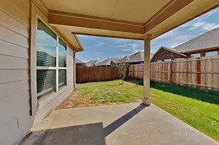 504 Fossil Creek Dr, Little Elm, TX 75068 - Photo 22