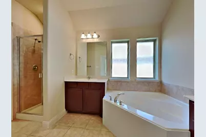 504 Fossil Creek Drive, Little Elm, TX 75068 - Photo 10