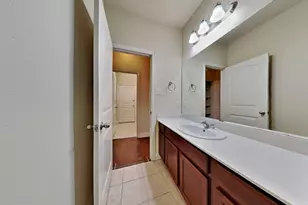 504 Fossil Creek Dr, Little Elm, TX 75068 - Photo 18