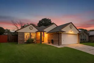 204 N Flaxseed Ln, Fort Worth, TX 76108 - Photo 1