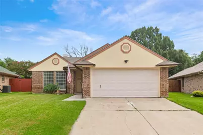 204 N Flaxseed Lane, Fort Worth, TX 76108 - Photo 2
