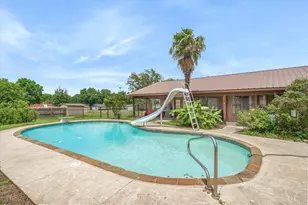 599 S Oak St, Van, TX 75790 - Photo 2