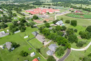 417 N Hamburg St, Bremond, TX 76629 - Photo 24