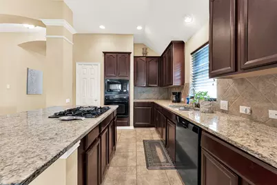 512 Turnstone Drive, Little Elm, TX 75068 - Photo 16
