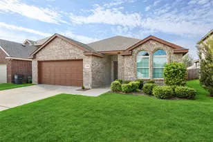 1703 Twin Hills Way, Princeton, TX 75407 - Photo 2