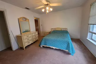 215 Woodard Ave, Cleburne, TX 76033 - Photo 14