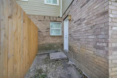 1205 E Powell Avenue, Fort Worth, TX 76104 - Photo 38