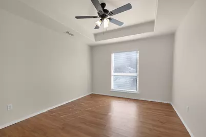 1205 E Powell Avenue, Fort Worth, TX 76104 - Photo 14