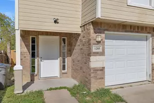 1205 E Powell Ave, Fort Worth, TX 76104 - Photo 20
