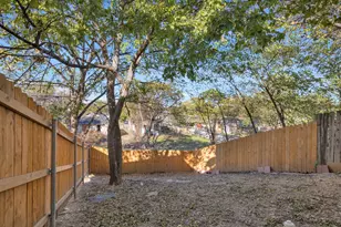 1205 E Powell Ave, Fort Worth, TX 76104 - Photo 18