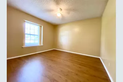 223 Woodcrest Drive, Richardson, TX 75080 - Photo 8