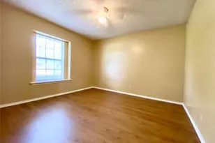 223 Woodcrest Dr, Richardson, TX 75080 - Photo 8