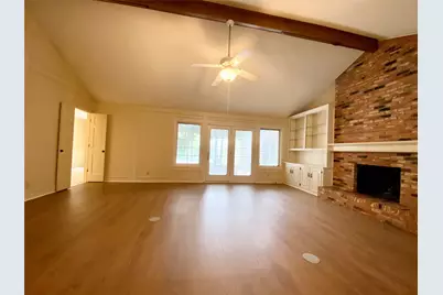 223 Woodcrest Drive, Richardson, TX 75080 - Photo 6