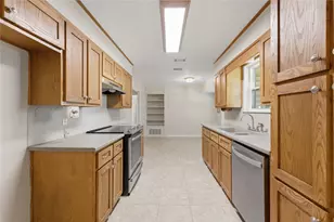 200 E San Benito Dr, Robinson, TX 76706 - Photo 18