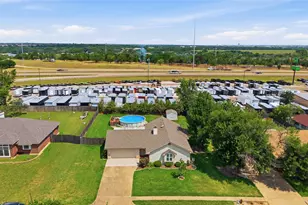200 E San Benito Dr, Robinson, TX 76706 - Photo 6