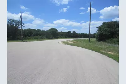 625 Dana Court, Tolar, TX 76476 - Photo 2