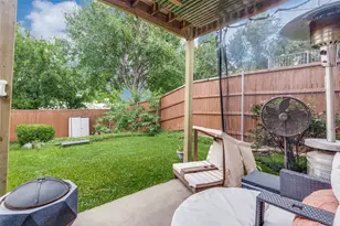 2328 Throckmorton St, Dallas, TX 75219 - Photo 22