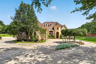 10513 Silver Fox Ct, Fort Worth, TX 76108 - Photo 1
