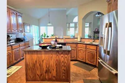 506 Magnolia Lane, Glenn Heights, TX 75154 - Photo 6