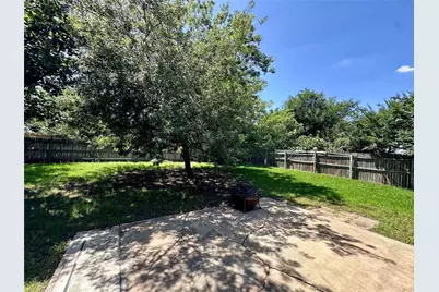 909 N 6th Street, Sanger, TX 76266 - Photo 16