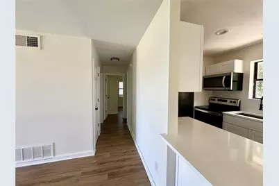 909 N 6th Street, Sanger, TX 76266 - Photo 6
