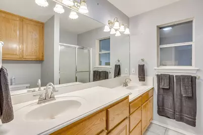804 NE 9th Street, Mineral Wells, TX 76067 - Photo 16