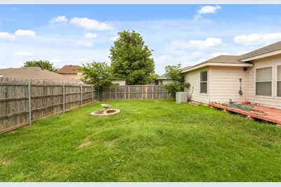 2312 Corral Drive, Fort Worth, TX 76133 - Photo 18
