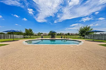 104 Chalet Lane, Waco, TX 76712 - Photo 36
