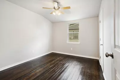 715 W Sam Rayburn Drive, Bonham, TX 75418 - Photo 14