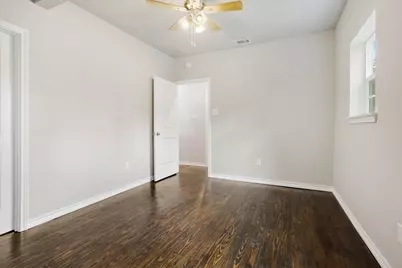 715 W Sam Rayburn Drive, Bonham, TX 75418 - Photo 16