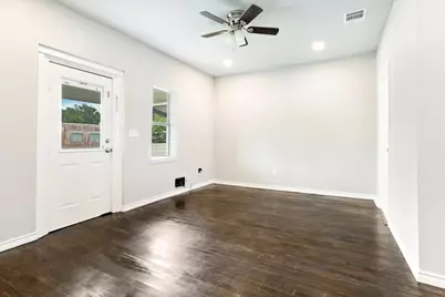715 W Sam Rayburn Drive, Bonham, TX 75418 - Photo 6