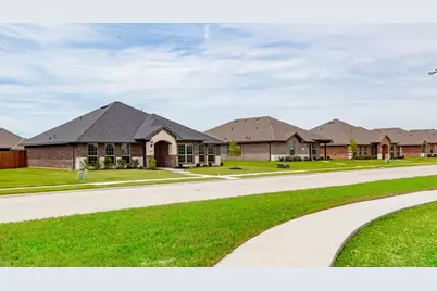 1524 Grimmauld Place, Waxahachie, TX 75165 - Photo 1