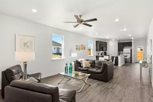1541 Grimmauld Pl, Waxahachie, TX 75165 - Photo 2