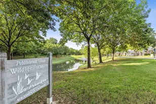 1004 Bridges Dr, Arlington, TX 76012 - Photo 32