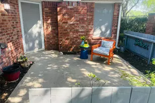 1004 Bridges Dr, Arlington, TX 76012 - Photo 28