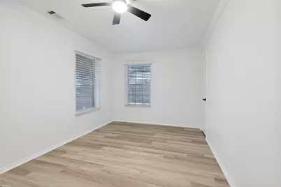 1004 Bridges Drive, Arlington, TX 76012 - Photo 14