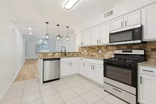 1004 Bridges Dr, Arlington, TX 76012 - Photo 16