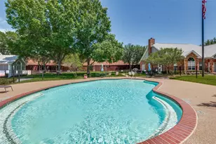 1004 Bridges Dr, Arlington, TX 76012 - Photo 4