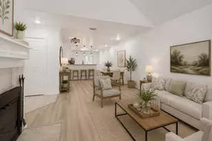 1004 Bridges Dr, Arlington, TX 76012 - Photo 2
