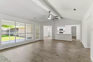 3104 Pinehurst Dr, Plano, TX 75075 - Photo 6