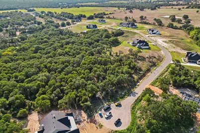 1049 Glenoaks Drive, Weatherford, TX 76088 - Photo 12