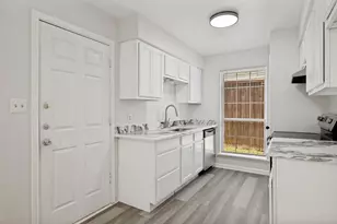 709 N Madison Ave, Dallas, TX 75208 - Photo 10