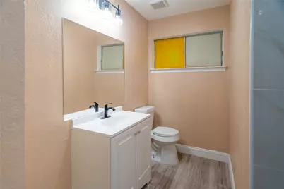 1022 Shenandoah Drive, Arlington, TX 76014 - Photo 6
