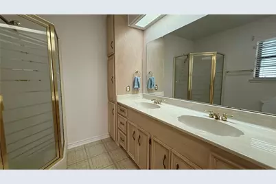 402 Sequoia Drive, Garland, TX 75041 - Photo 14