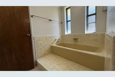 402 Sequoia Drive, Garland, TX 75041 - Photo 8