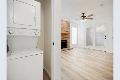 1200 Harwell Drive #1910, Arlington, TX 76011 - Photo 8