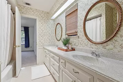 823 Ridgecrest Circle, Denton, TX 76205 - Photo 26